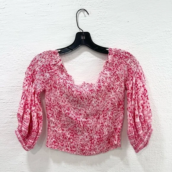 Poupette St Barth Ariel Smocked Off-the-Shoulder Crop Top Size S/M - Picture 5 of 5